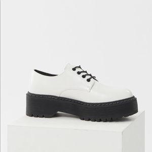 Steve Madden Dewwars Oxford Platform Shoe US 7